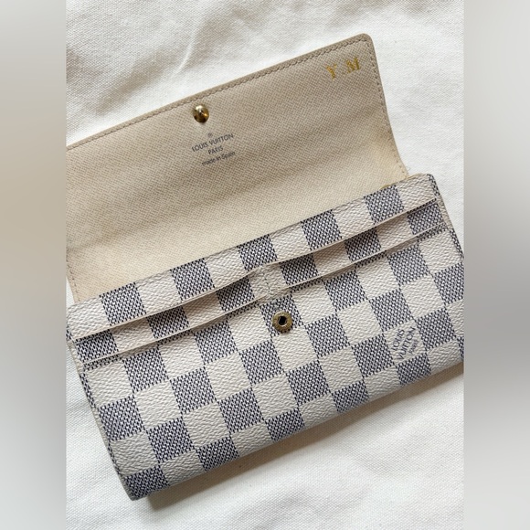 Louis Vuitton Long White Damier Azur Checkered Women's Wallet - Picture 2 of 9
